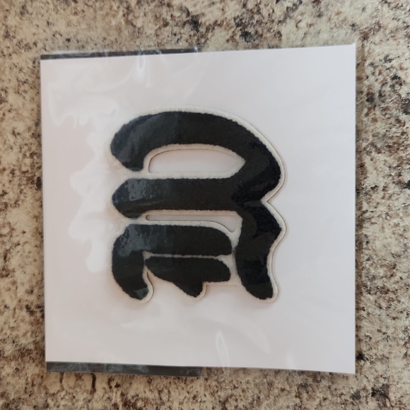 Rowing Blazers 'W' patch - Picture 1 of 2